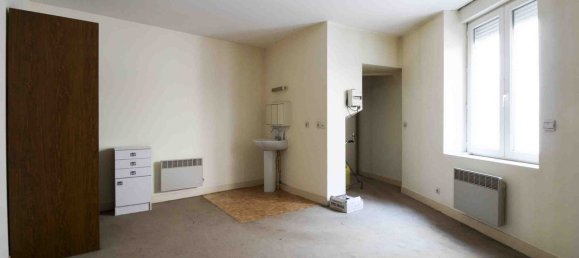 4 rooms House in Chatillon-Coligny, France No. 88163 12