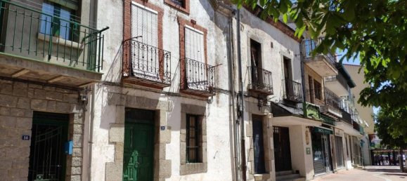 5 bedrooms House in Las Navas del Marques, Spain No. 130918 6