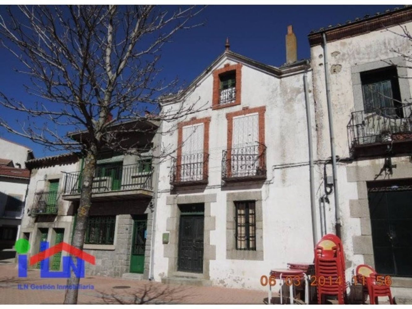 5 bedrooms House in Las Navas del Marques, Spain No. 130918