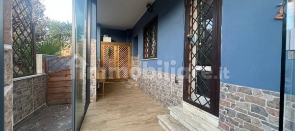 2 bedrooms Villa in Cerveteri, Italy No. 332879 6