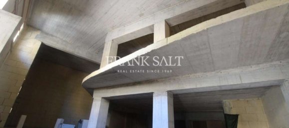 مقهى / مطعم في Marsalforn, Malta 181متر مربع رقم 509 2