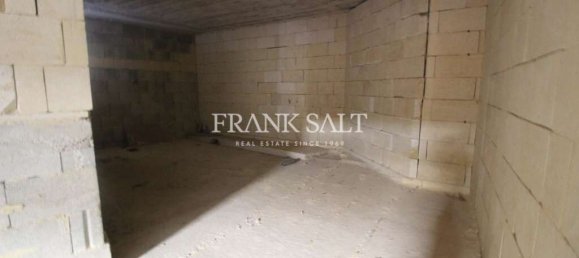 مقهى / مطعم في Marsalforn, Malta 181متر مربع رقم 509 4