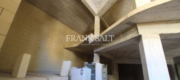 مقهى / مطعم في Marsalforn, Malta 181متر مربع رقم 509 3