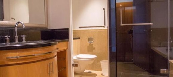 Кондоминиум  с 2 спальнями в Сатхон, Таиланд № 9863 16