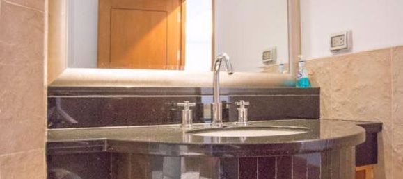 Кондоминиум  с 2 спальнями в Сатхон, Таиланд № 9863 7