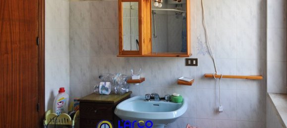 5 rooms Building in Cosenza, Italy No. 237967 22