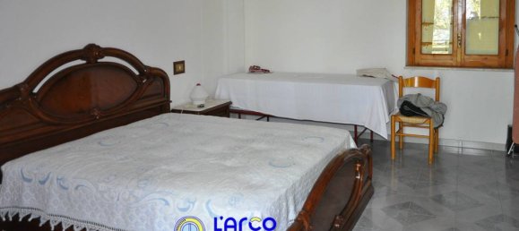 5 rooms Building in Cosenza, Italy No. 237967 28