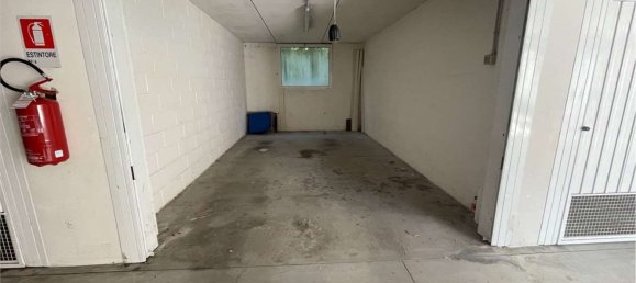 3 rooms Apartment in Silea, Italy No. 287682 11