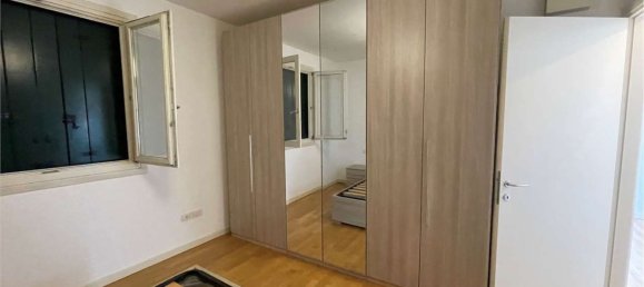 3 rooms Apartment in Silea, Italy No. 287682 8