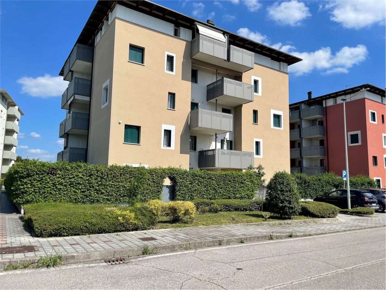 3 rooms Apartment in Silea, Italy No. 287682