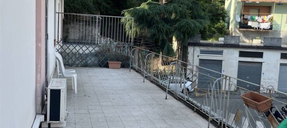 4 rooms Apartment in La Spezia, Italy No. 104203 3