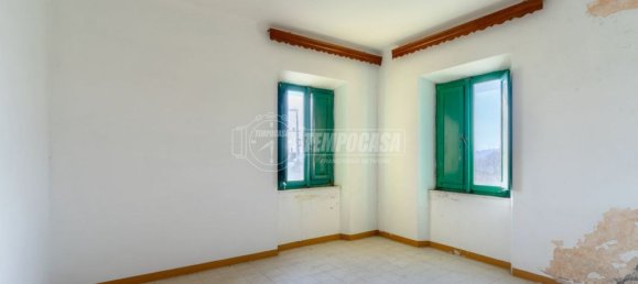 Casa de 4 divisões em Morrovalle, Italy N.º 301879 12