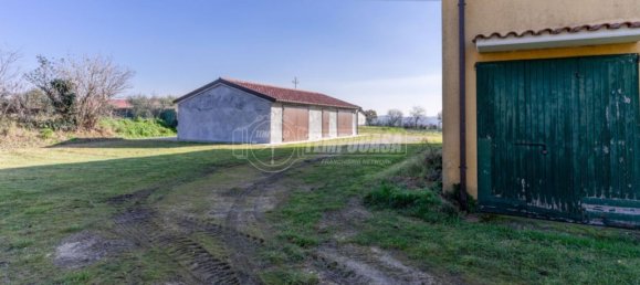 Casa de 4 divisões em Morrovalle, Italy N.º 301879 9