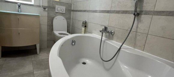 Apartamento de 4 divisões em Eisenstadt, Austria N.º 167948 10