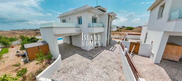 Casa de 4 dormitorios en Paralimni, Cyprus No. 23886 15