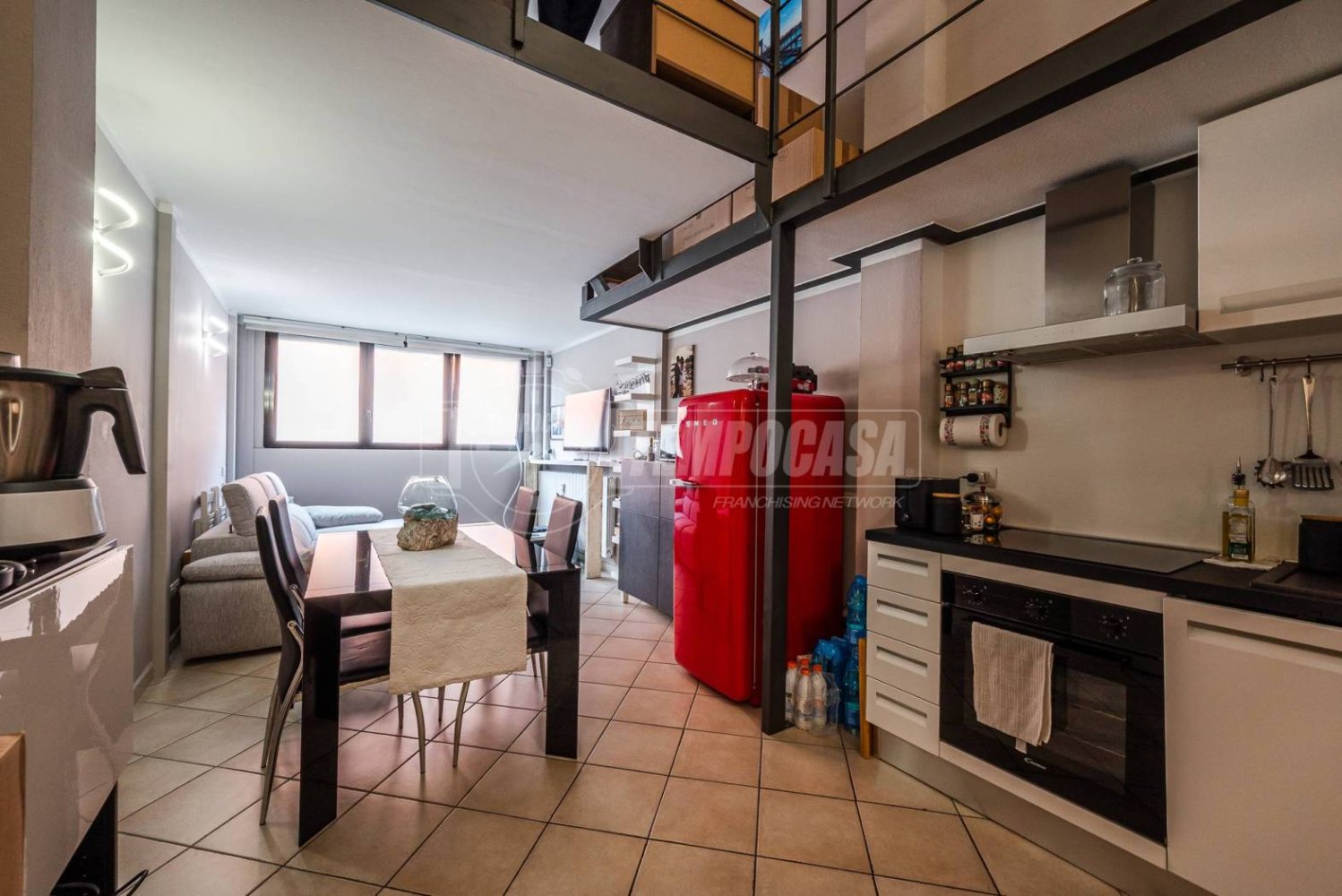 1 bedroom Apartment in Milan, Italy No. 384169