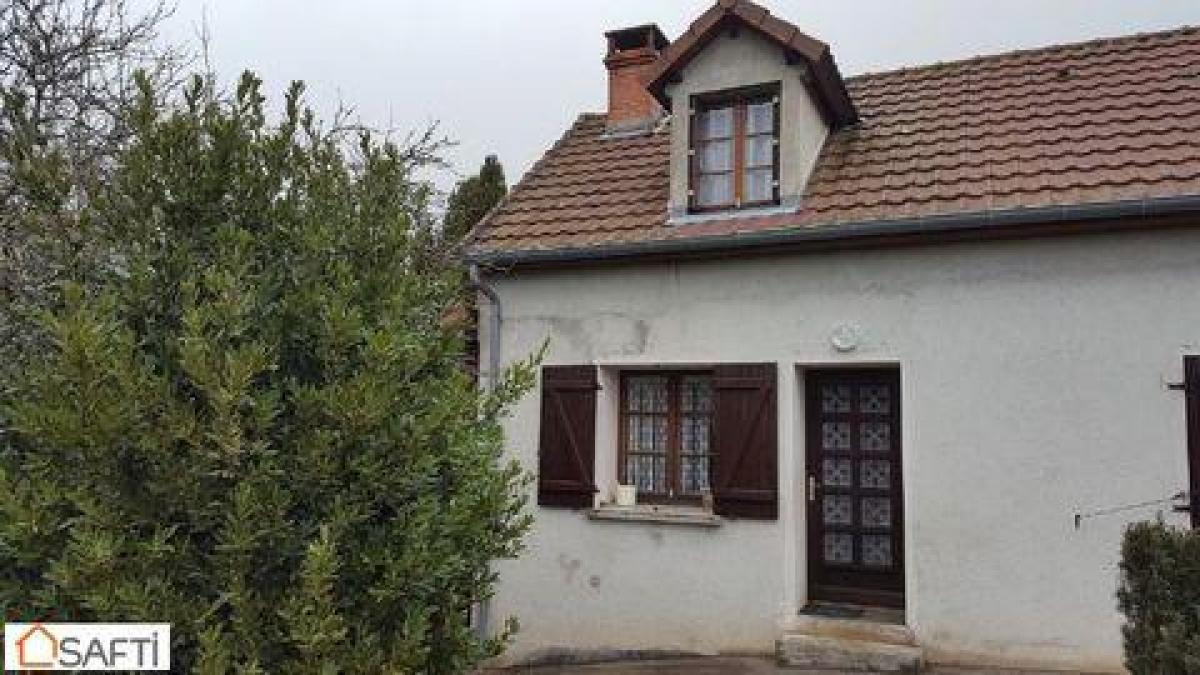 2 Schlafzimmer Haus in Autun, France, Nr. 3692