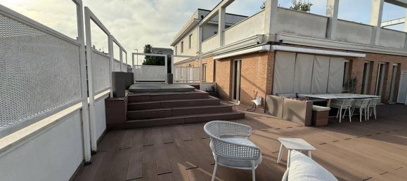 4 rooms Apartment in Civitanova Marche, Italy No. 69269 4