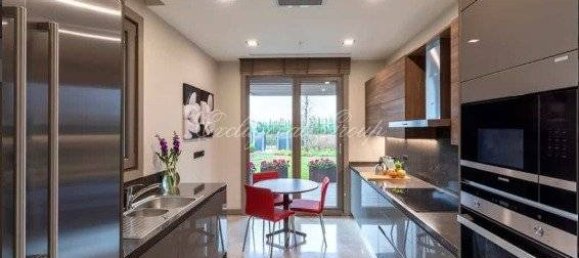 Villa 5+1 in Istanbul, Turkey, Nr. 28606 7