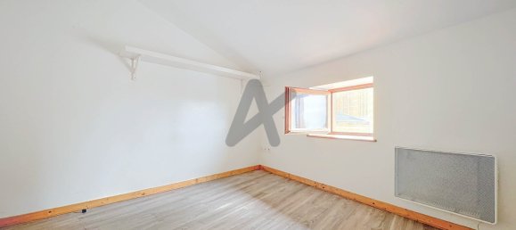 Дуплекс с 2 спальнями в Бессене, Франция № 204567 5