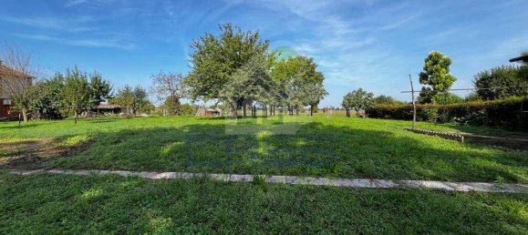 990m² Land in Piadena Drizzona, Italy No. 347583 13