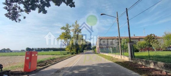 990m² Land in Piadena Drizzona, Italy No. 347583 19