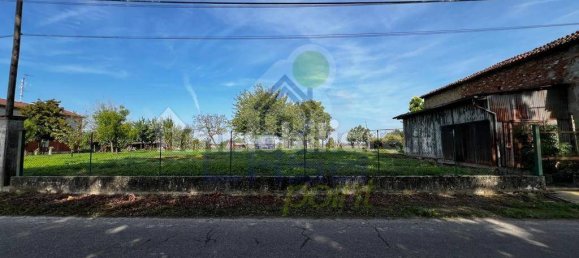 990m² Land in Piadena Drizzona, Italy No. 347583 12