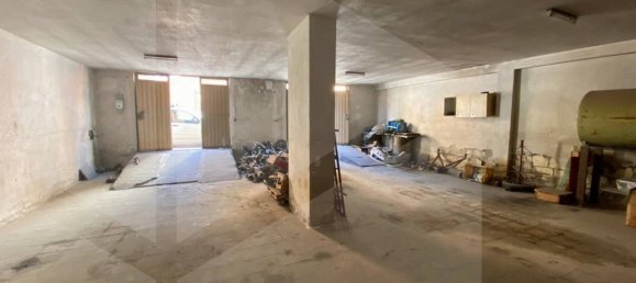 1-salle Propriété commerciale à San Severo, Italy No. 26025 8