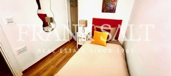 2 bedrooms Maisonette in Pieta, Malta No. 10596 10