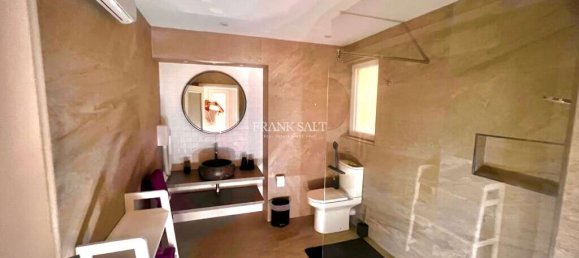 2 bedrooms Maisonette in Pieta, Malta No. 10596 8