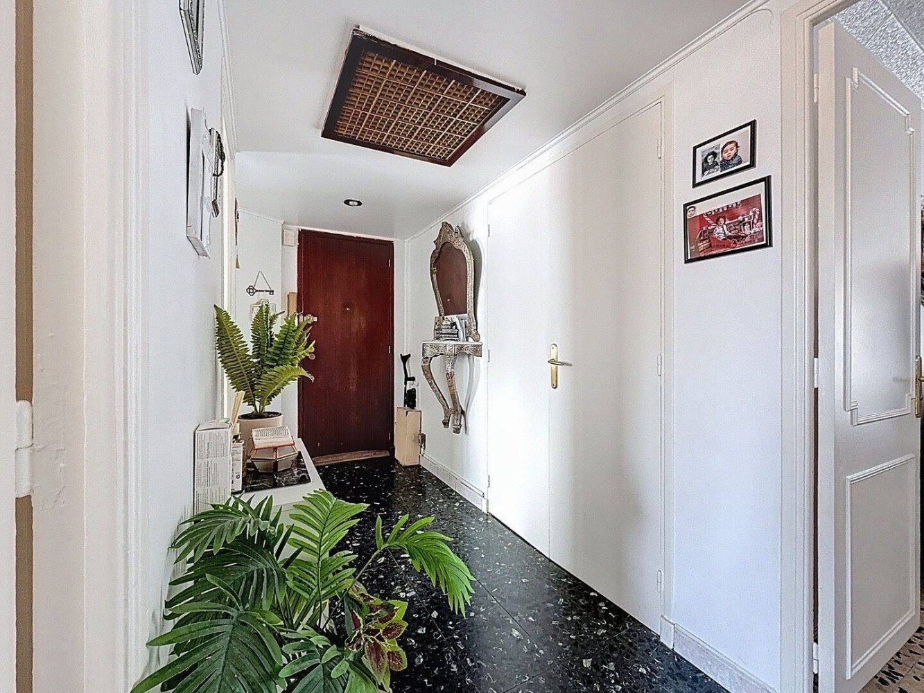 2 bedrooms Apartment in Cannes, France No. 328955