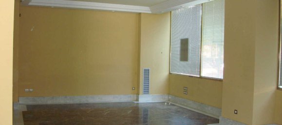 Gewerbliche Immobilie in Valladolid, Spain 83m², Nr. 103983 5