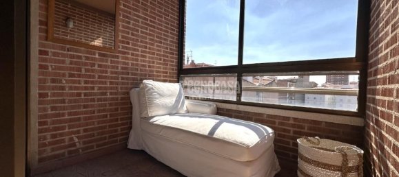 2 chambres Appartement à Valladolid, Spain No. 139162 4