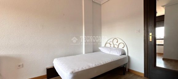 2 chambres Appartement à Valladolid, Spain No. 139162 16
