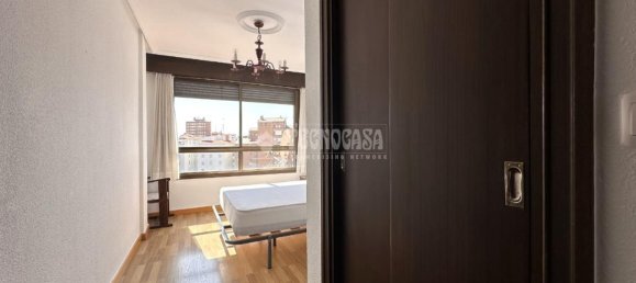 2 chambres Appartement à Valladolid, Spain No. 139162 9