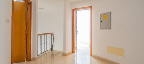 Apartamento de 2 dormitorios en Dubai Marina, UAE No. 2181 11