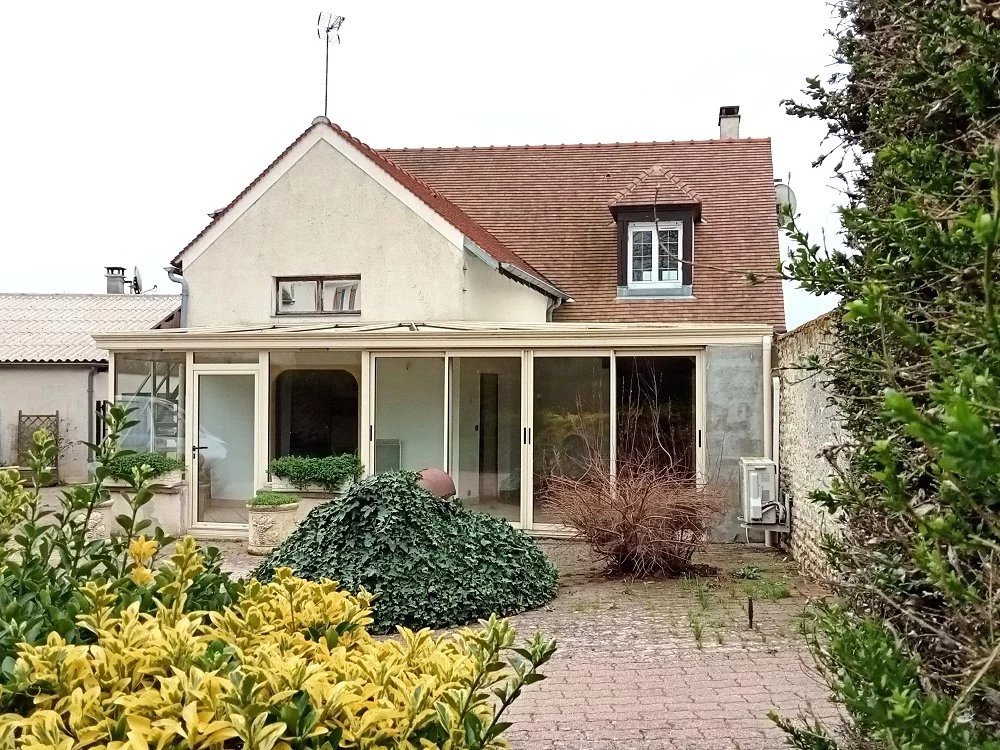 Casa T4 em Auxy, France N.º 74146