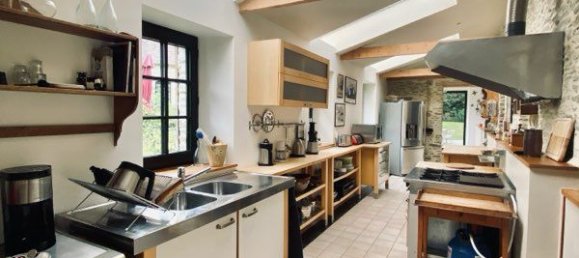 4 bedrooms House in Calvados, France No. 357325 4