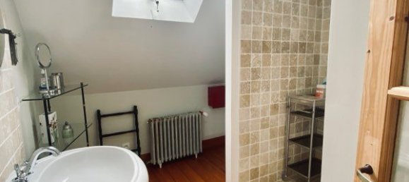 4 bedrooms House in Calvados, France No. 357325 12