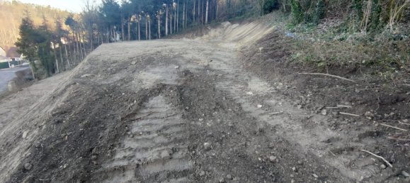  Land in Villers-Cotterets, France No. 95222 2