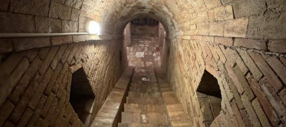 12-Zimmer Villa in Montegranaro, Italy, Nr. 5961 25