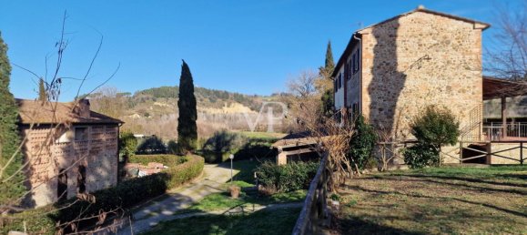 8 bedrooms House in Terricciola, Italy No. 109031 6