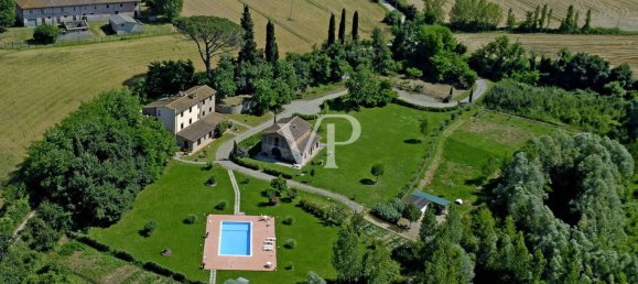 8 bedrooms House in Terricciola, Italy No. 109031 3