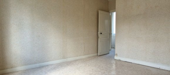 2 bedrooms House in Manthelan, France No. 209756 7