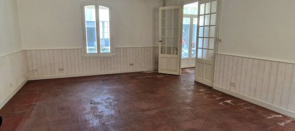 2 bedrooms House in Manthelan, France No. 209756 4