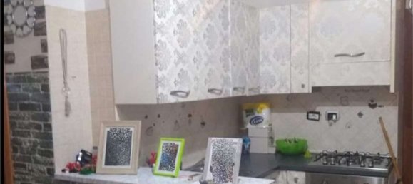 Квартира с 4 комнатами в Рим, Италия № 201918 10