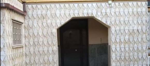 Квартира с 4 комнатами в Рим, Италия № 201918 7