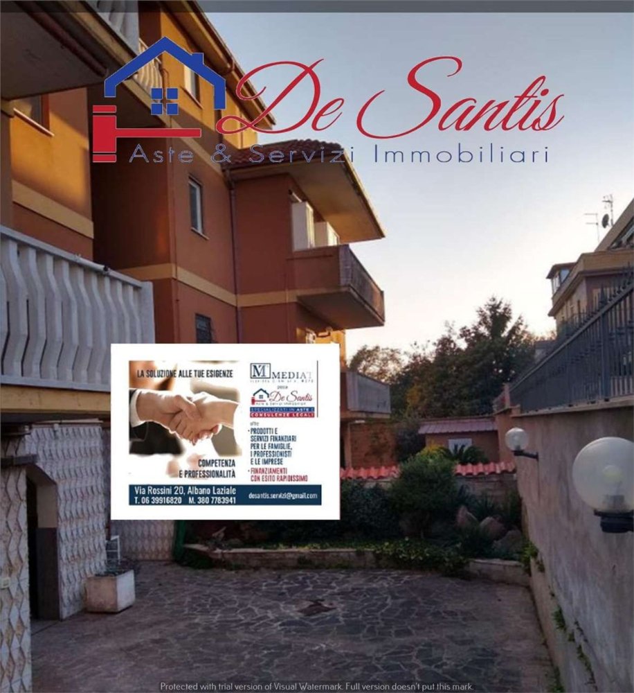 Квартира с 4 комнатами в Рим, Италия № 201918