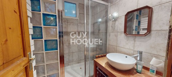 2 chambres Appartement à Les Lilas, France No. 162715 13