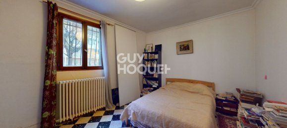 2 chambres Appartement à Les Lilas, France No. 162715 12